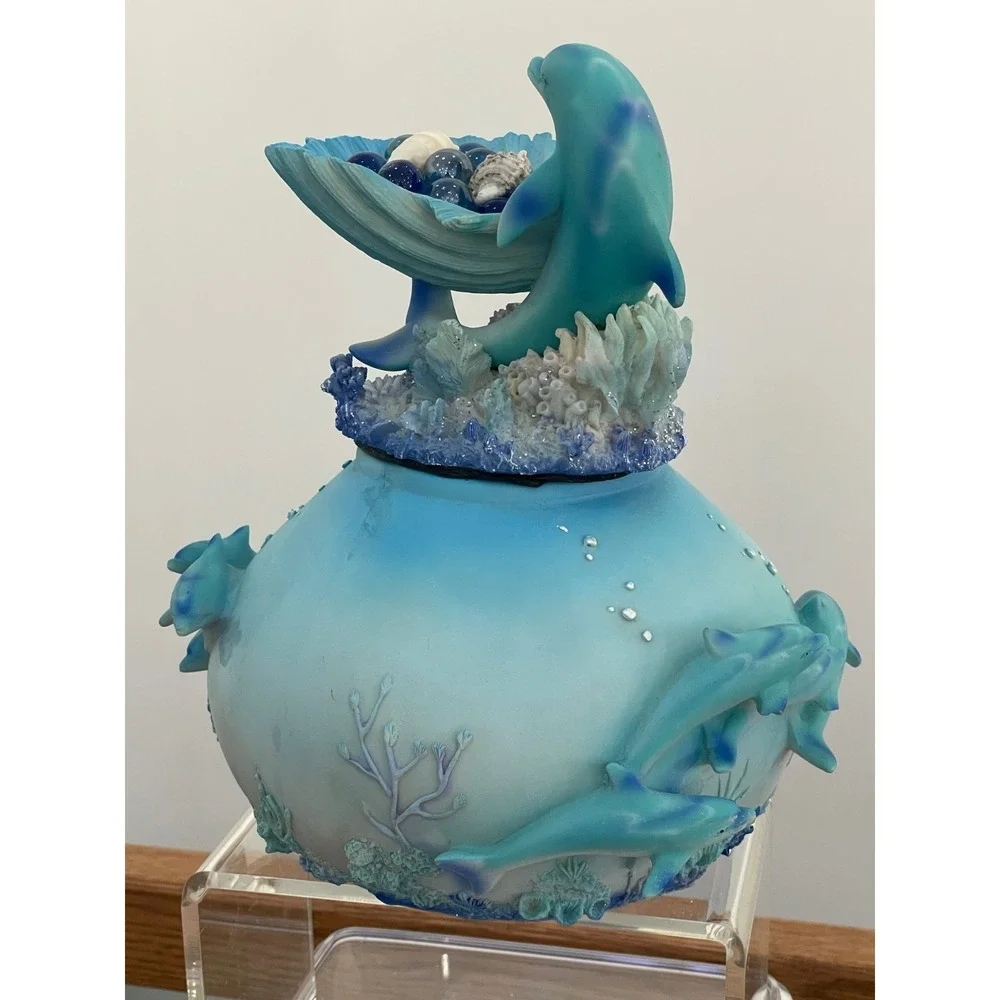 Dolphin Statue Water Shells Holder 3D dolphins 10